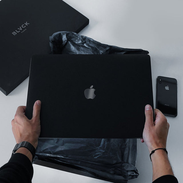 Blvck MacBook Skin